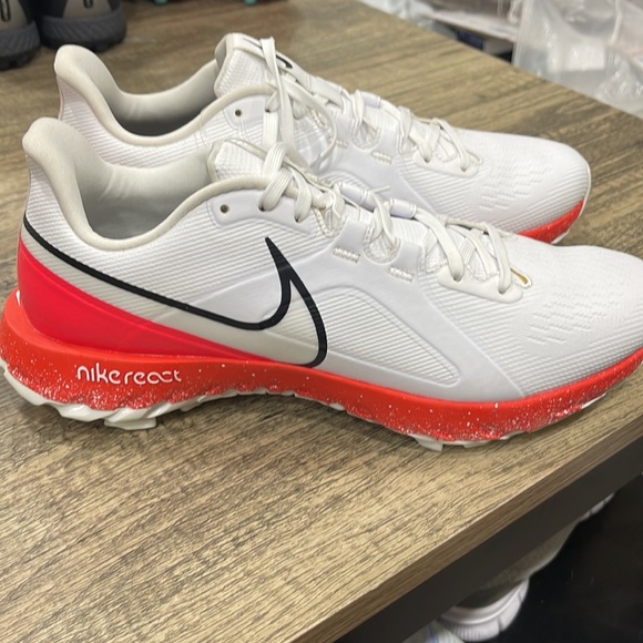 NEW Nike React Infinity Pro Golf Shoes White Infrared CT6621-106 MENS Size 11 - Picture 3 of 5